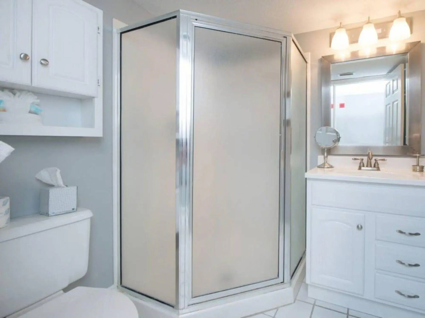 Pelican Beach Resort and Conference Center