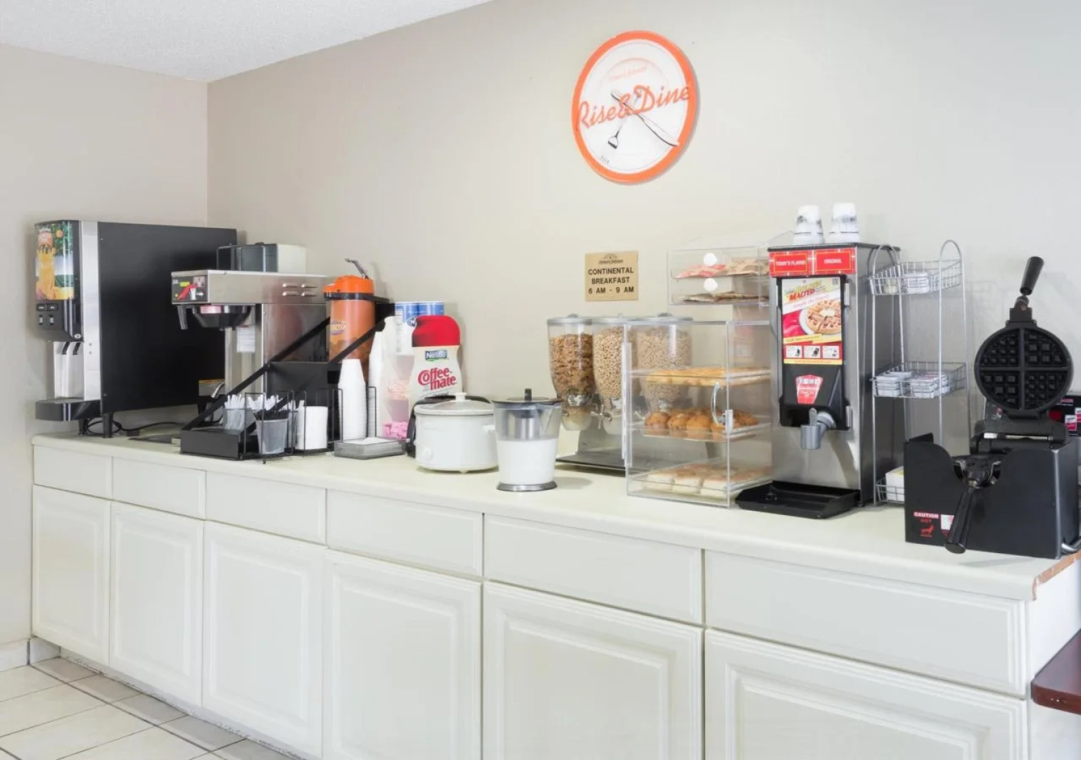 Baymont by Wyndham Iowa Lake Charles