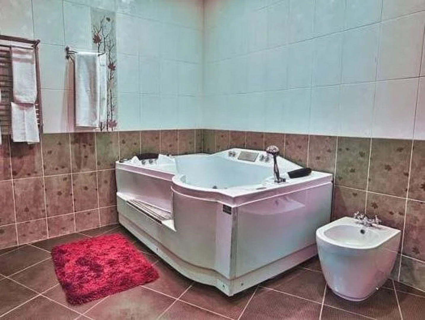 Петровский дворик