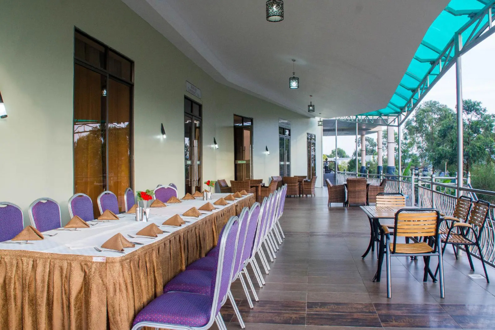 Igongo Country Hotel & Cultural Centre