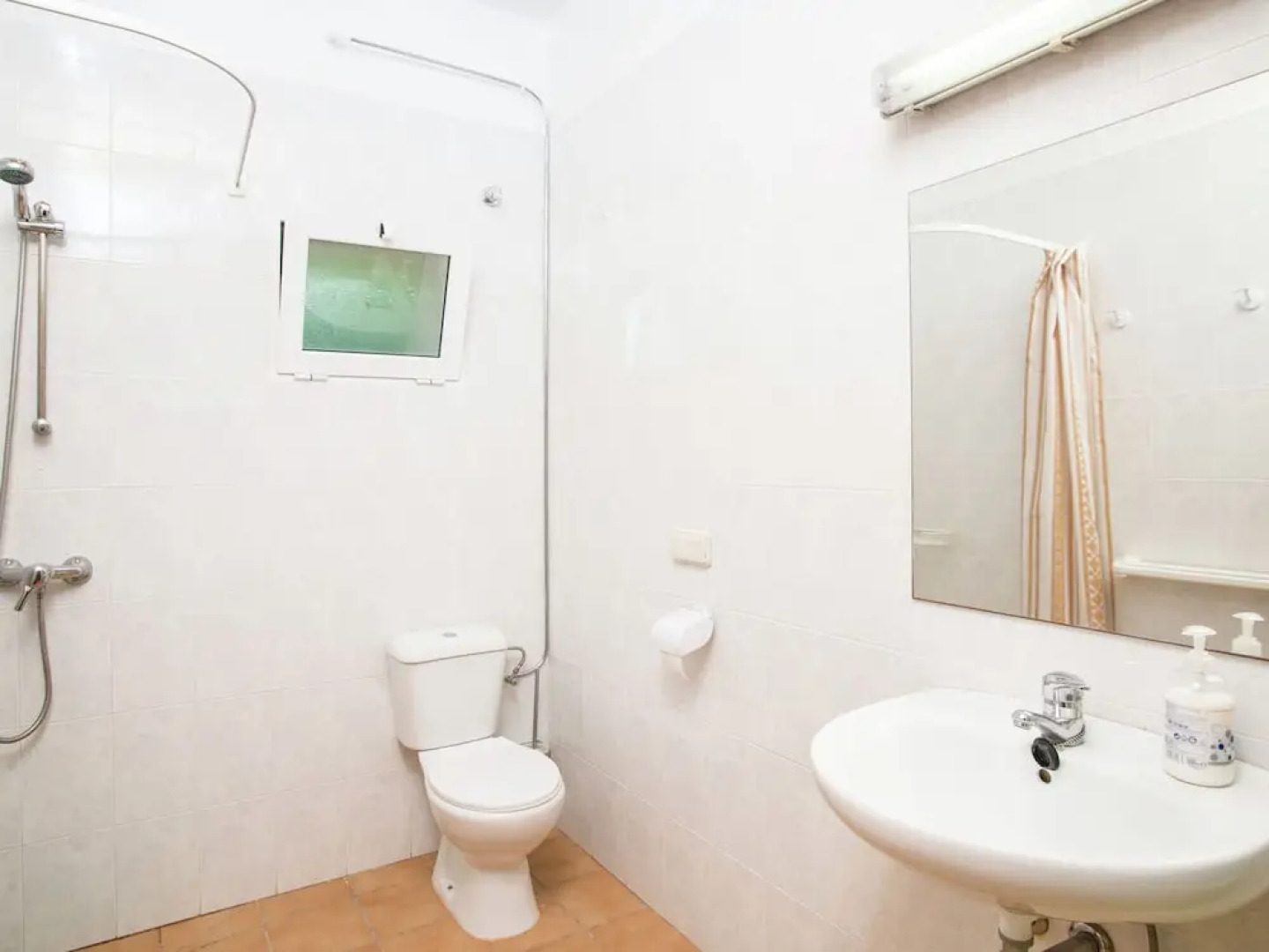 Luxurious Mansion in Albons Spain With Private Garden