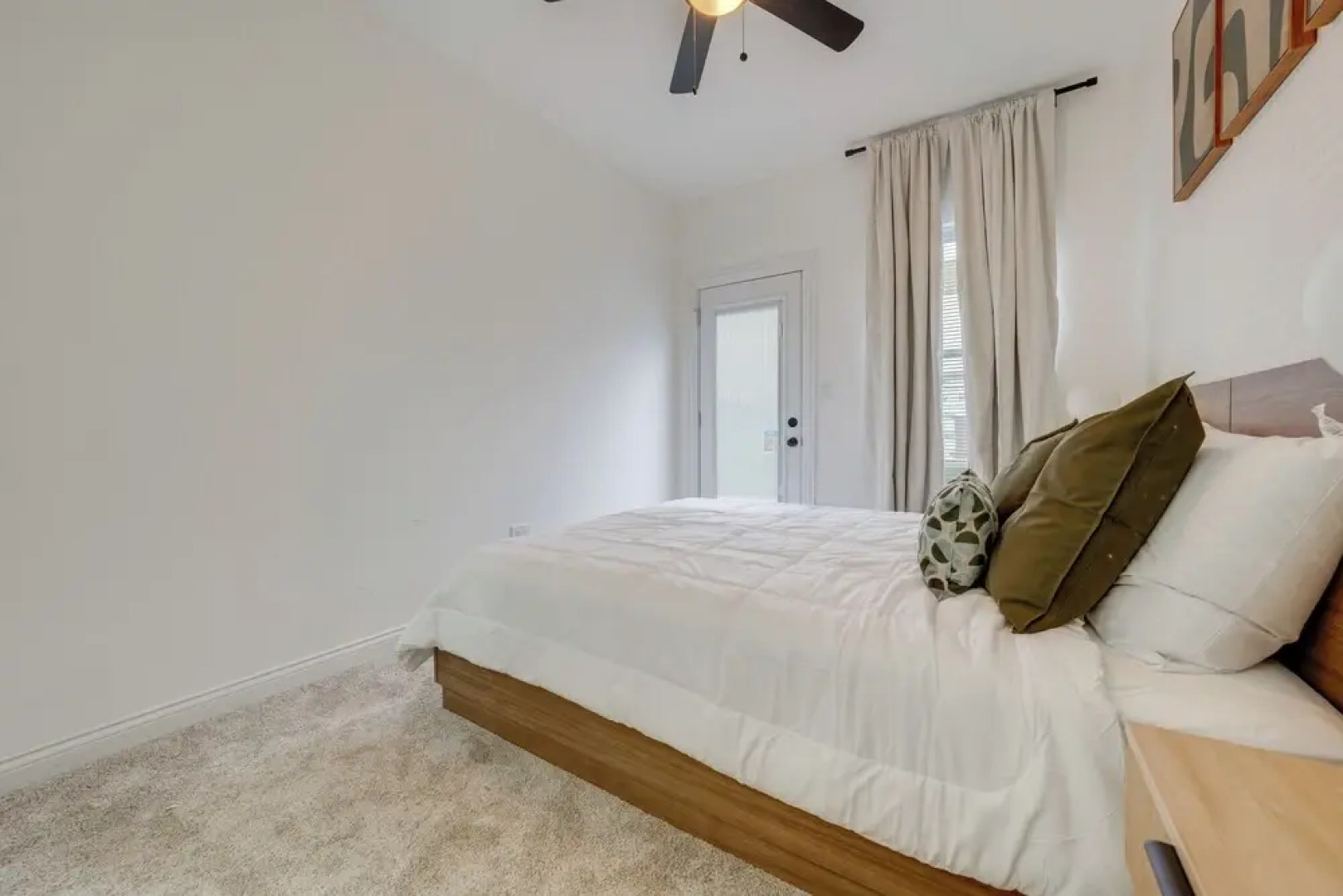 Townhome < 5 Mi to Naperville & Morton Arboretum