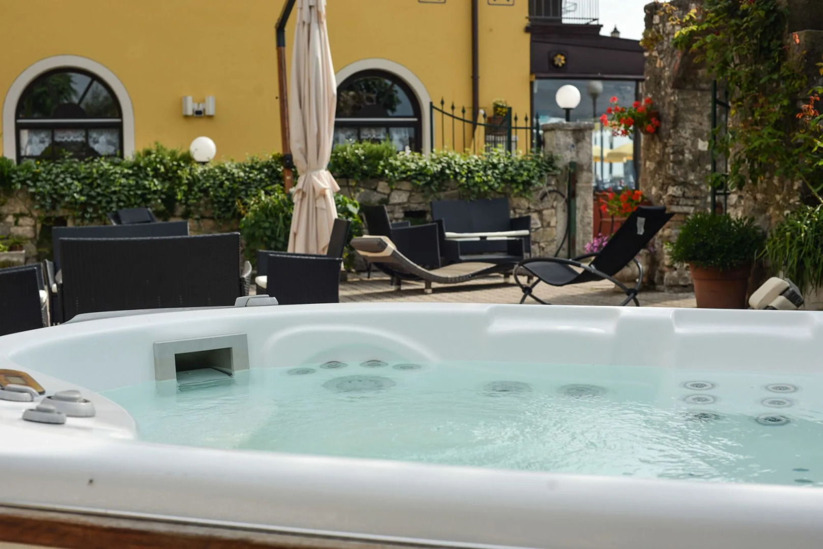 Lake Front Hotel Brenzone