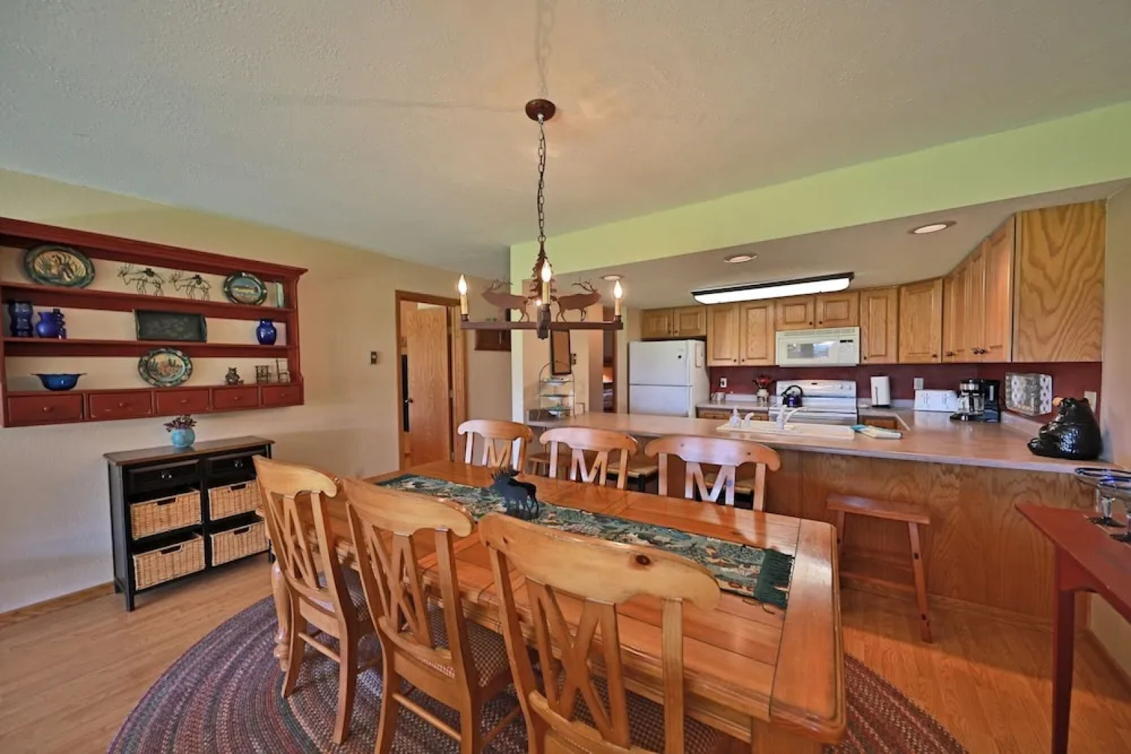 Shadow Mountain Yacht Club #2 2 Bedroom Condo by Redawning