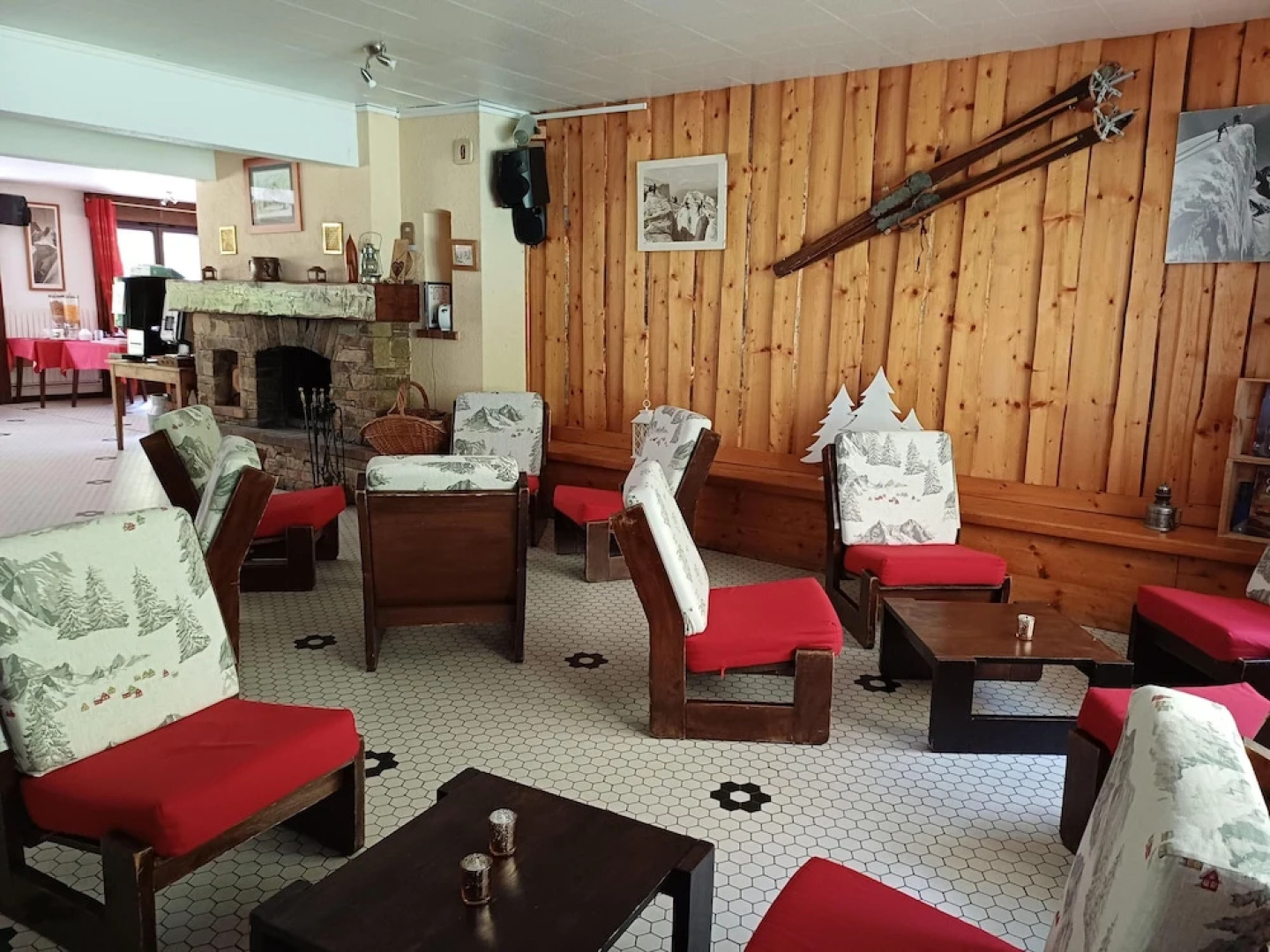 Hôtel et Centre de Montagne Le Choucas