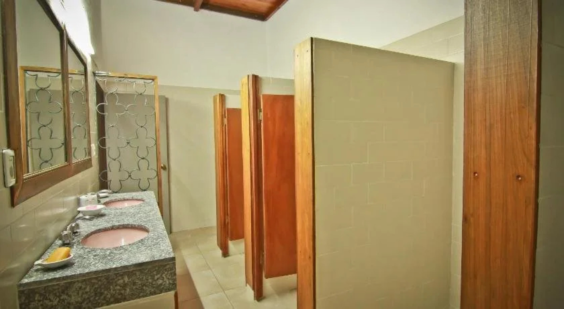 Hostel Punta Ballena Bar