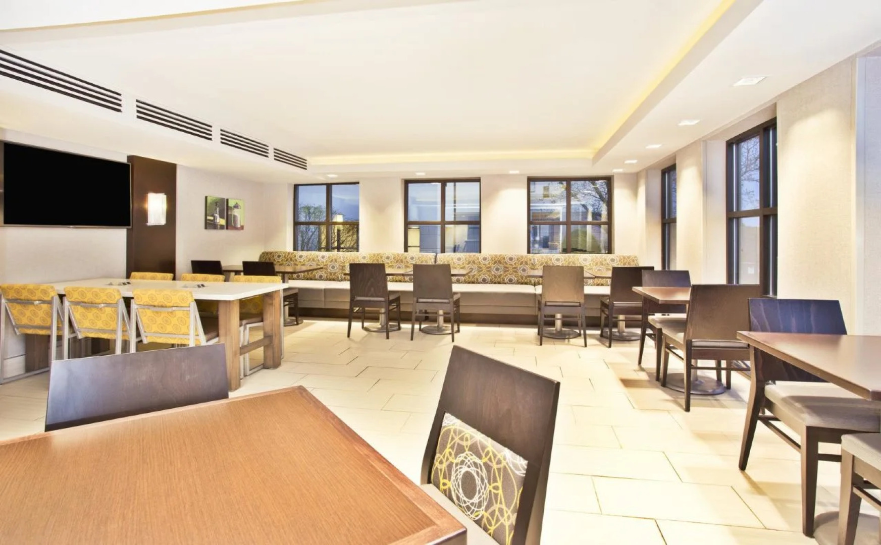 Holiday Inn Express Boston - Waltham by IHG