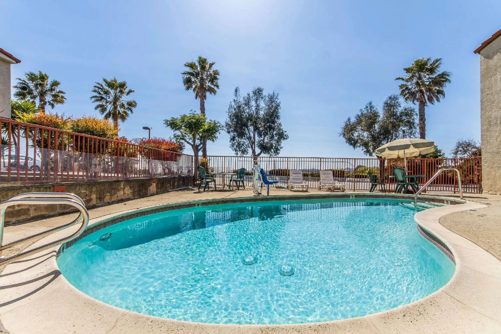 Econo Lodge Castro Valley I-580