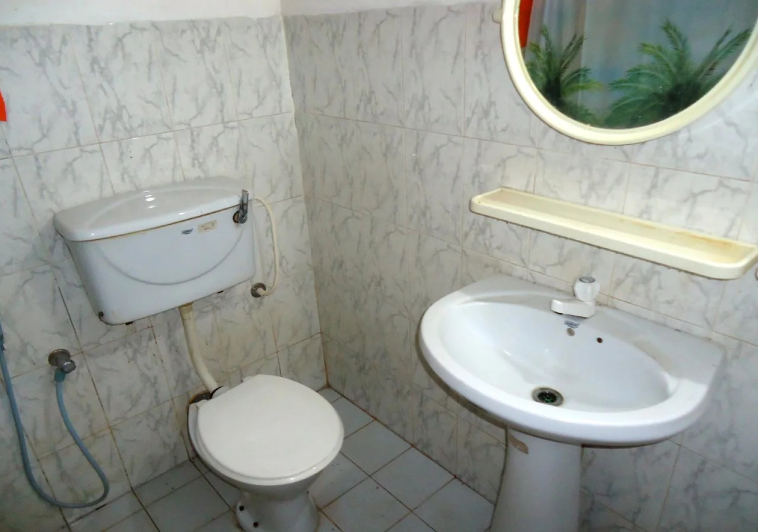 Thirasara Holiday Inn