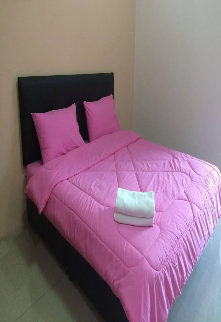 Phrom Phring Place Service Apartment