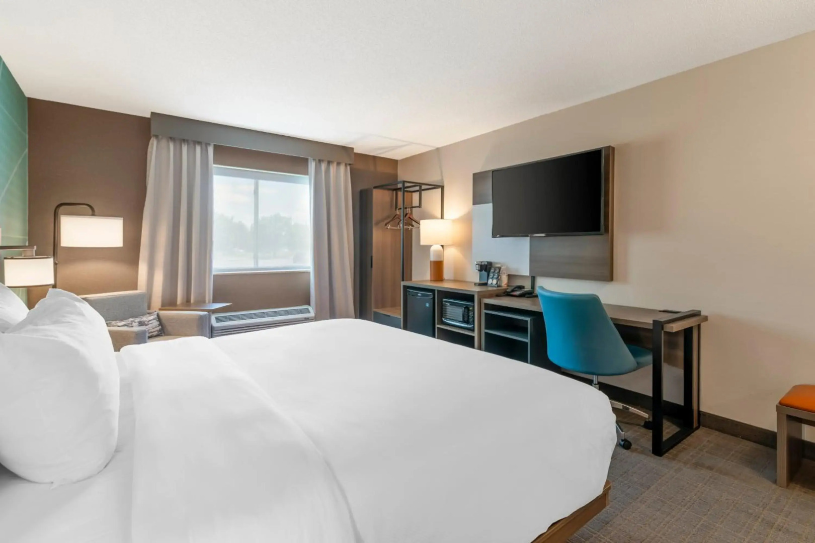 Comfort Inn & Suites Saratoga Springs