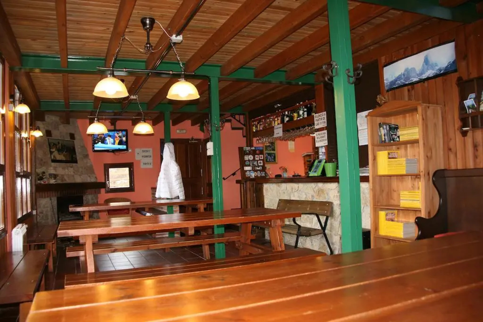 Hotel Rural Peña Castil