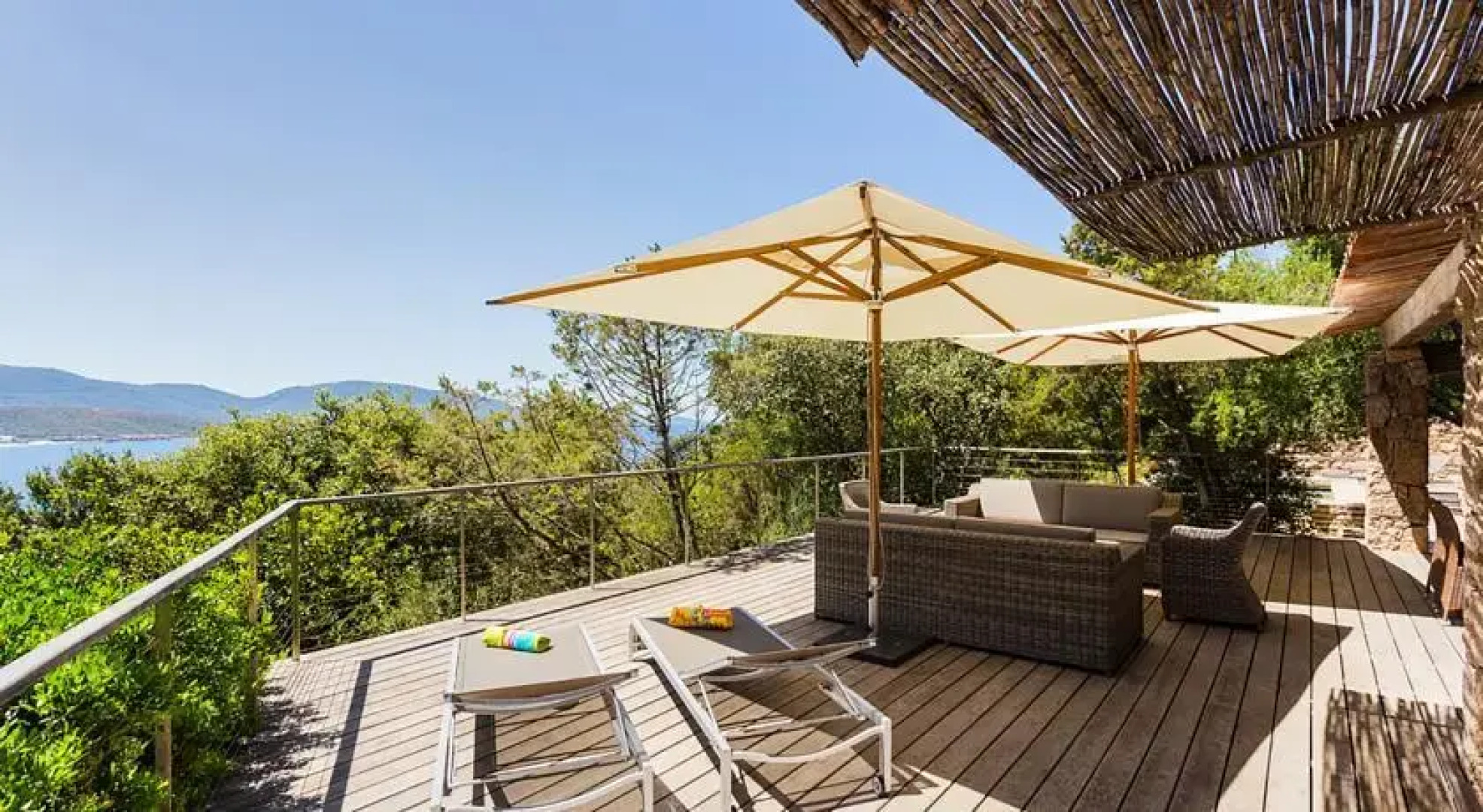 Squarebreak - Hidden Jewel with a Secret Beach