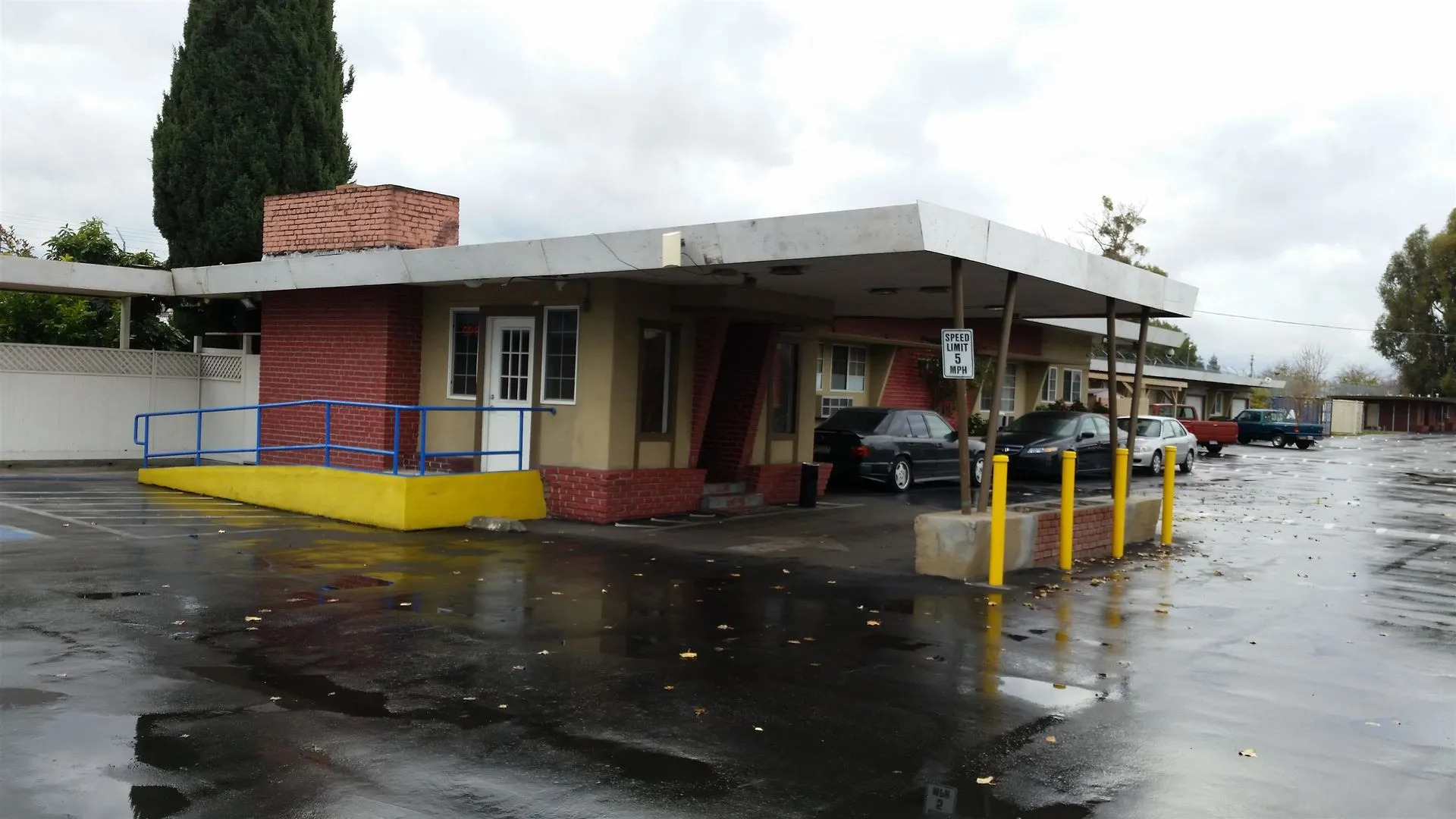 Casa Linda Motel
