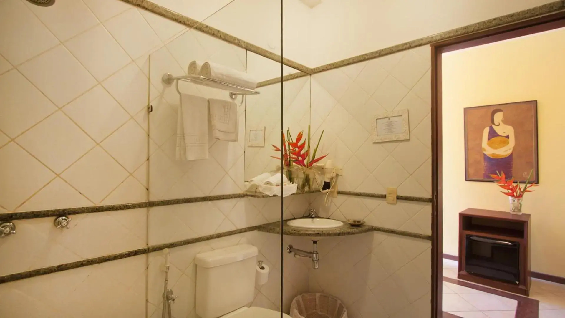 Solar do Carmo Suites & Apartments