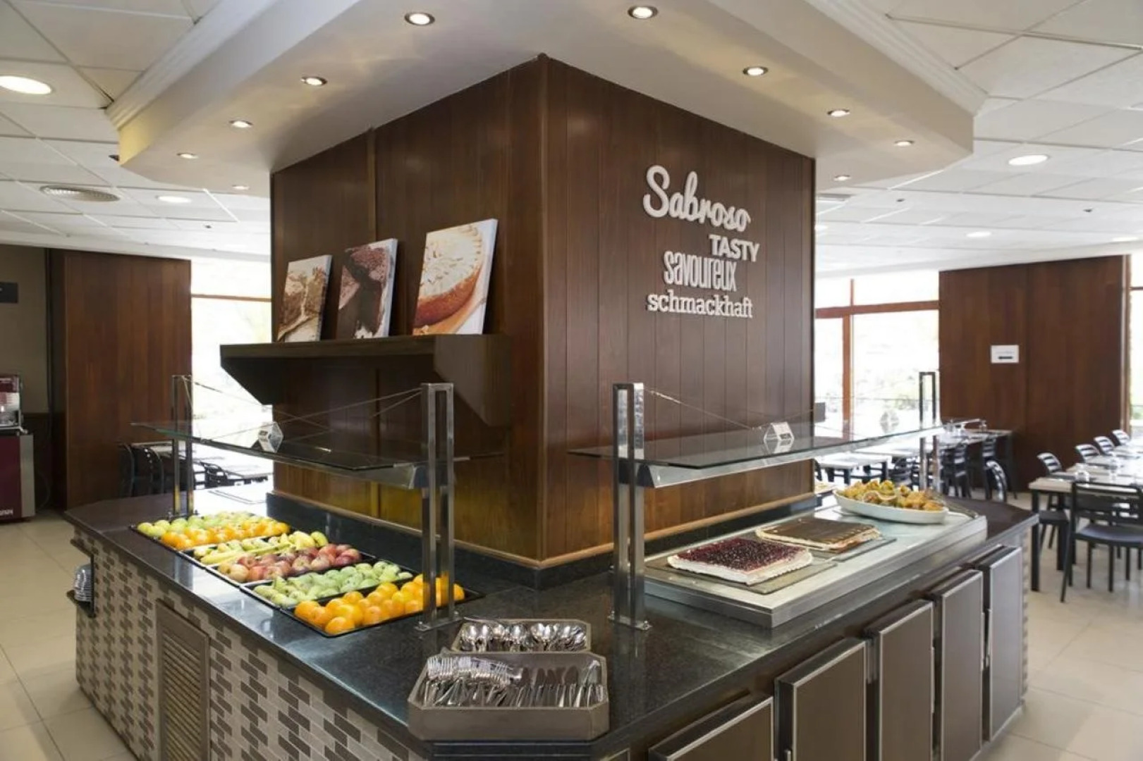 Intelier Orange Hotel