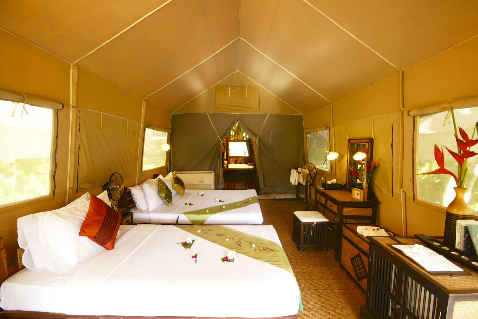 Hintok River Camp at Hellfire Pass