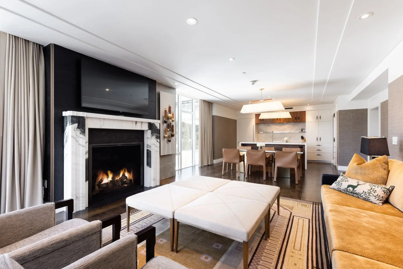 Goldener Hirsch, Auberge Collection