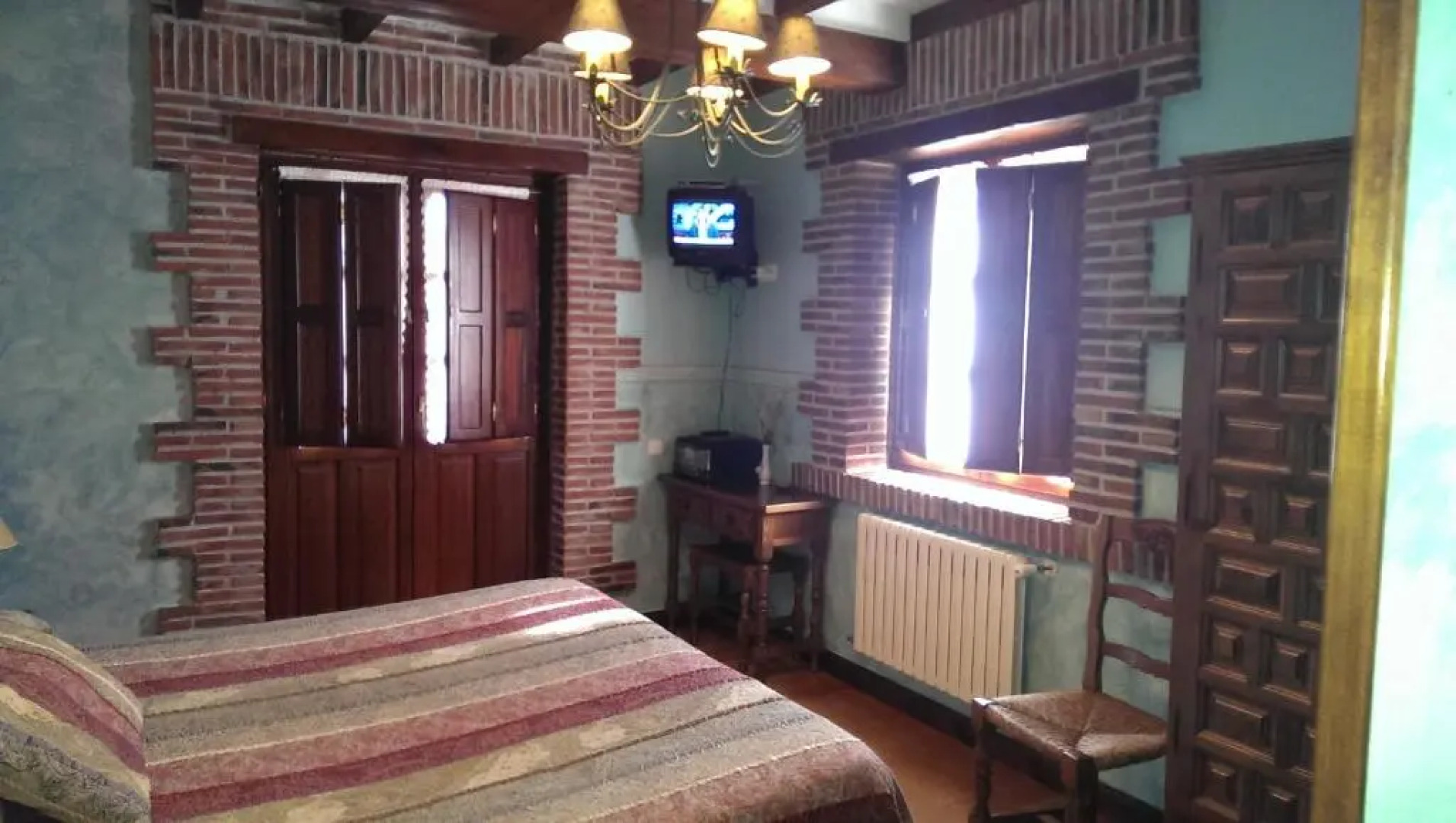 Hotel "Posada El Solar" Finca y Burger - Gintonic Bar