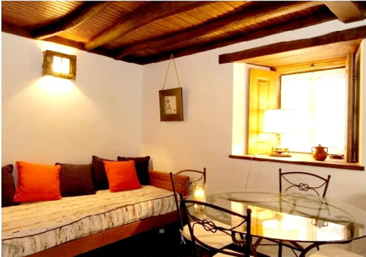House With 4 Bedrooms in Chã de Alvares, With Enclosed Garden and Wifi Near the Beach
