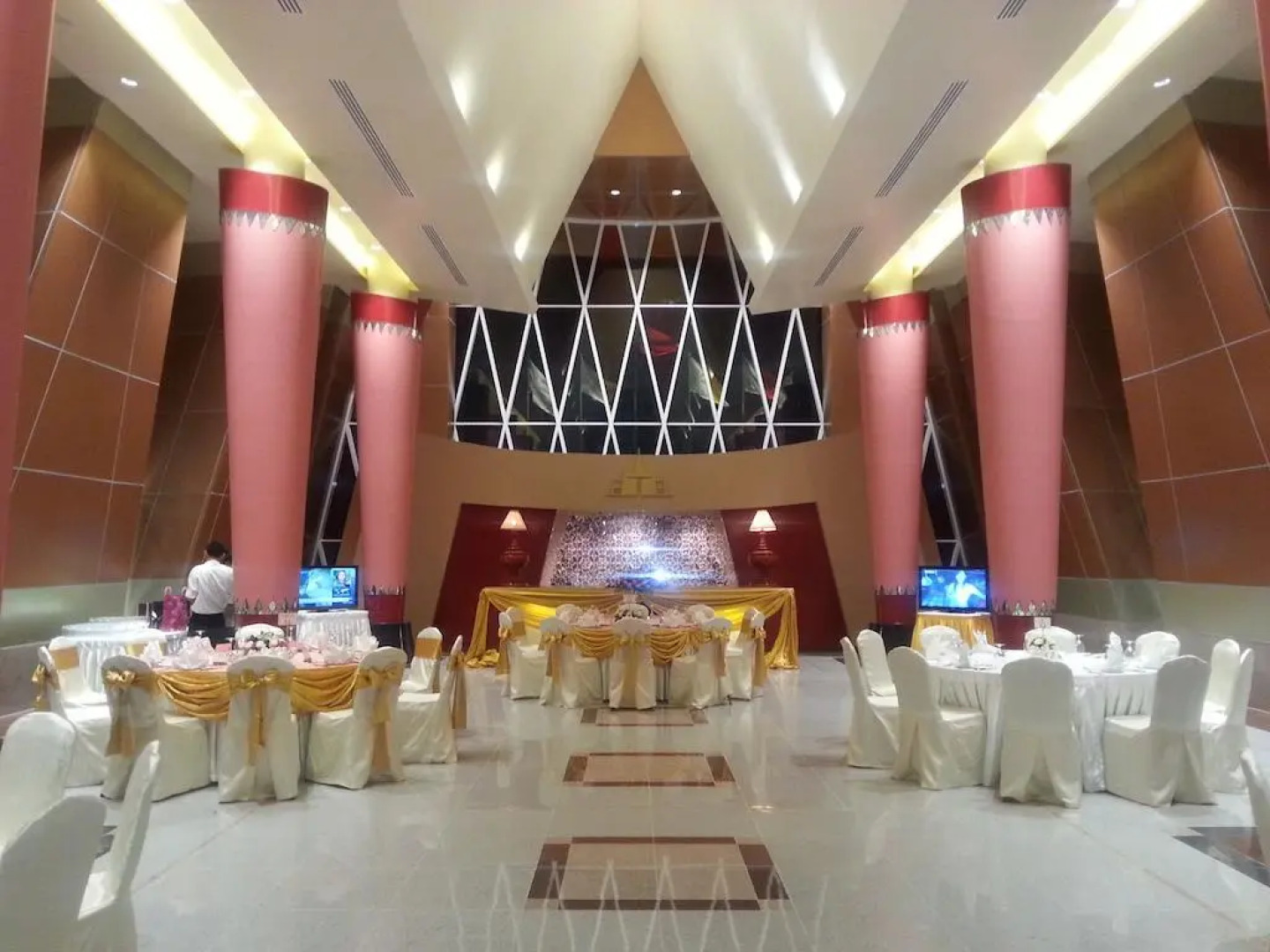 The Myat Mingalar Hotel