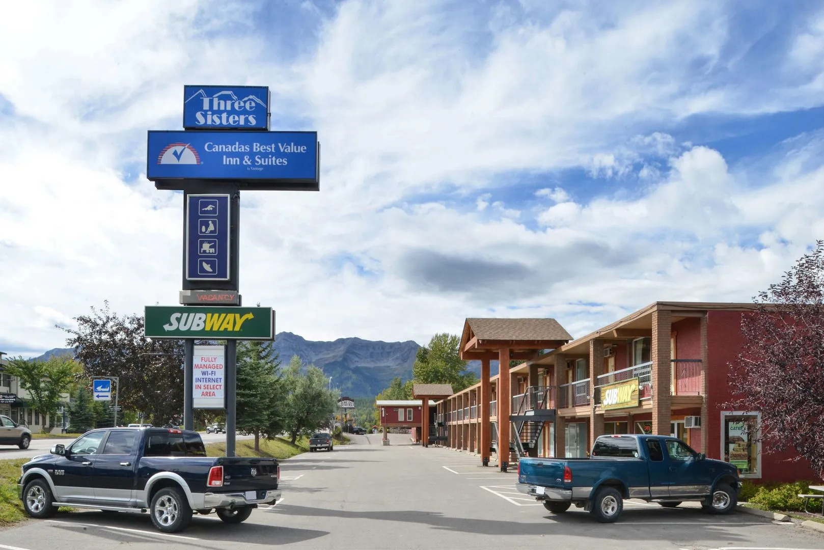 Canadas Best Value Inn and Suites Fernie