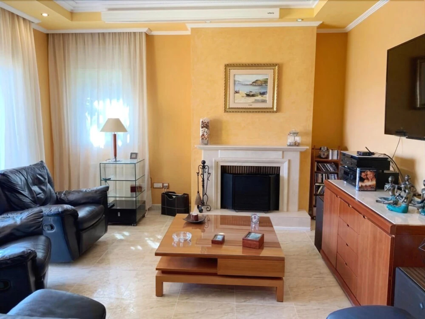 Paraiso Flower House