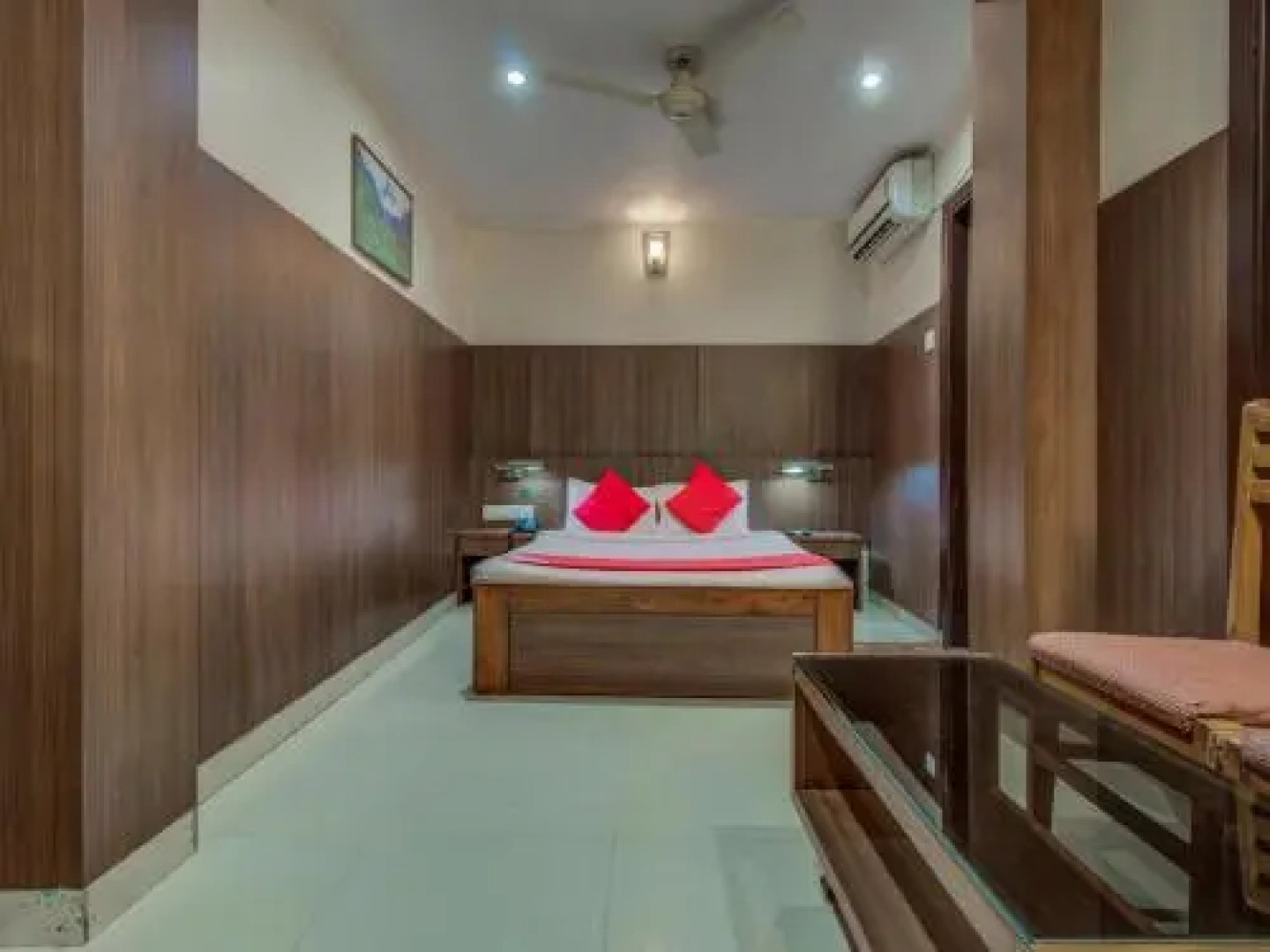 Deodutt Palace Hotel