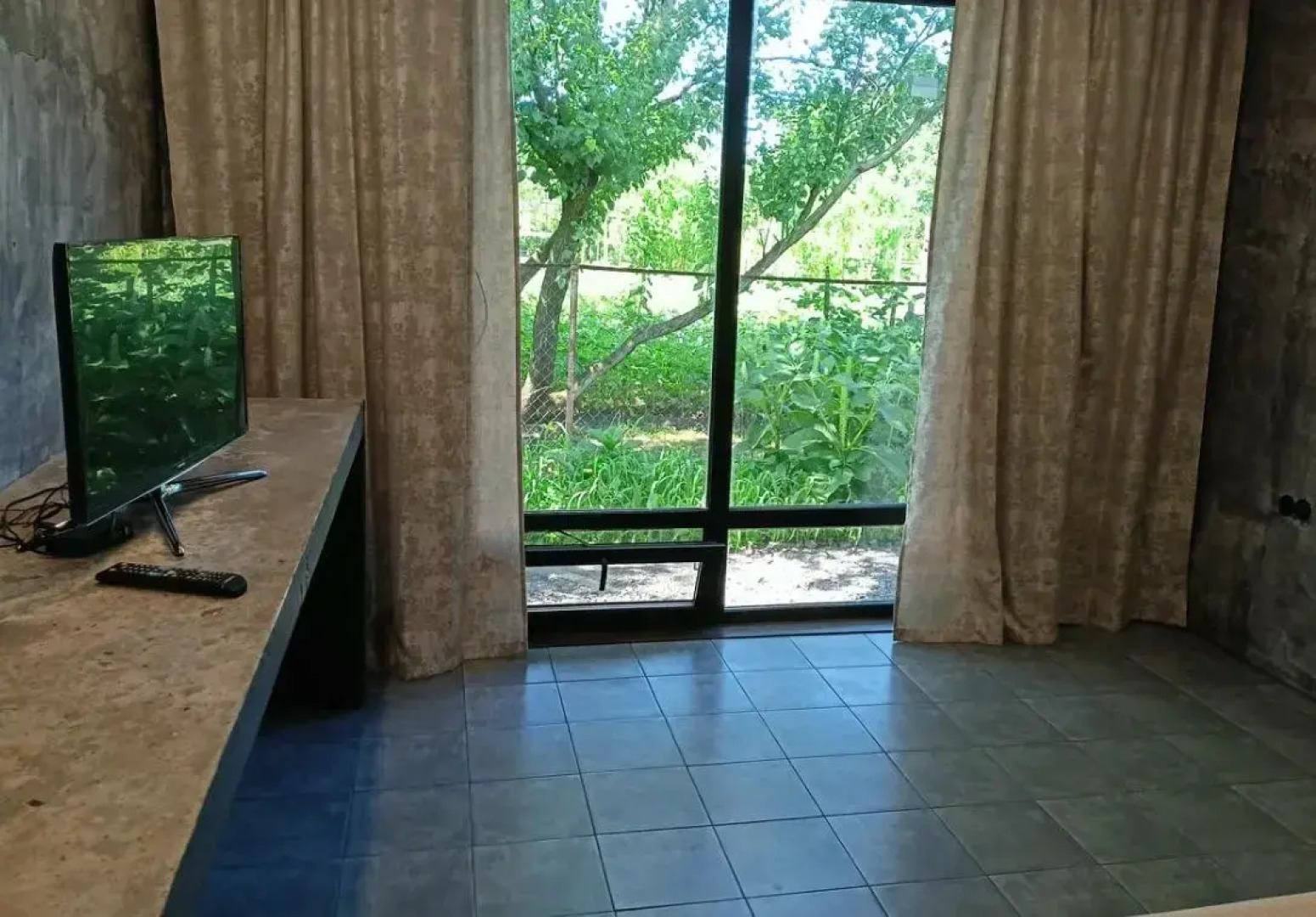 Guest House (Гест Хаус)