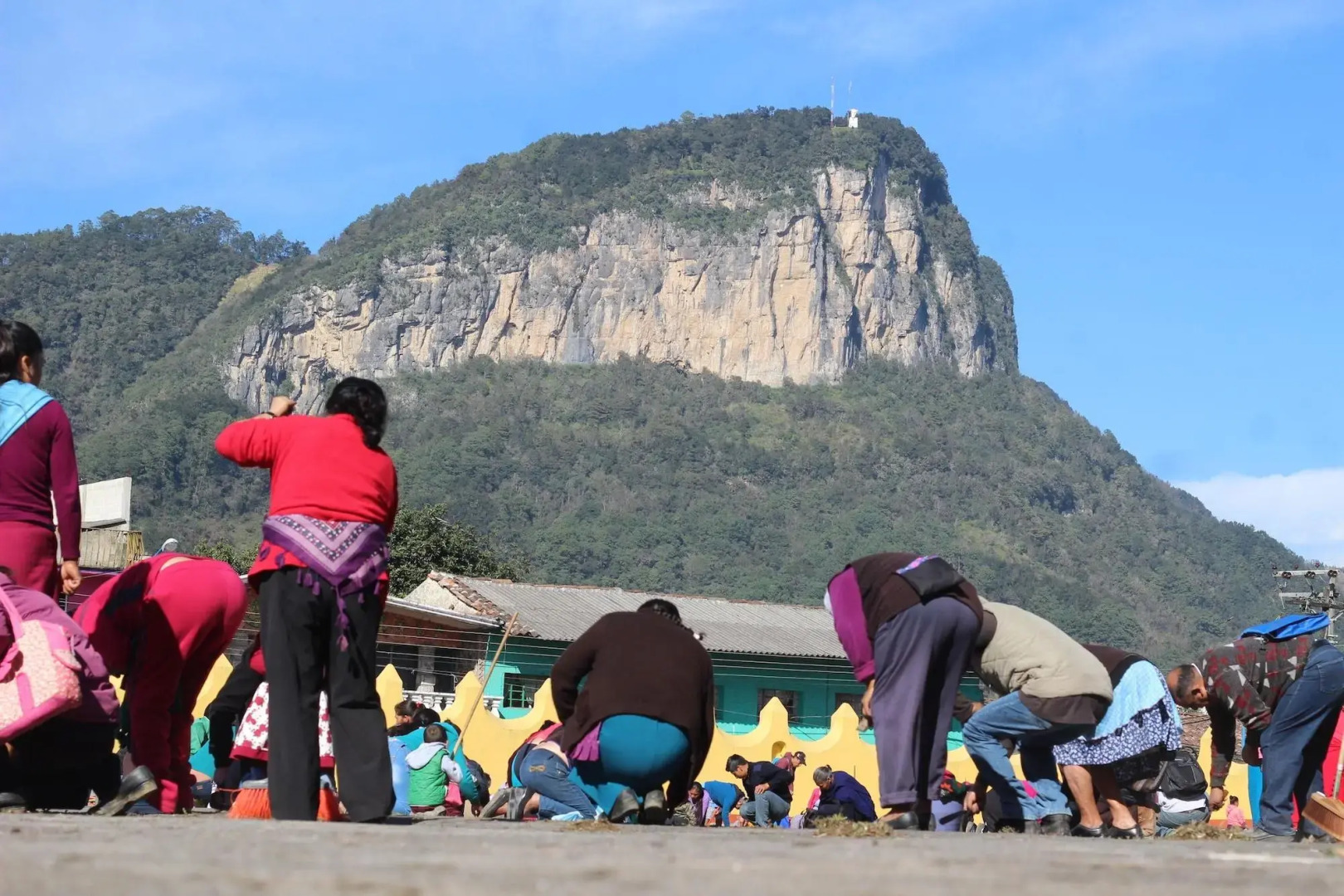 Hotel & Suites Cerro Rojo