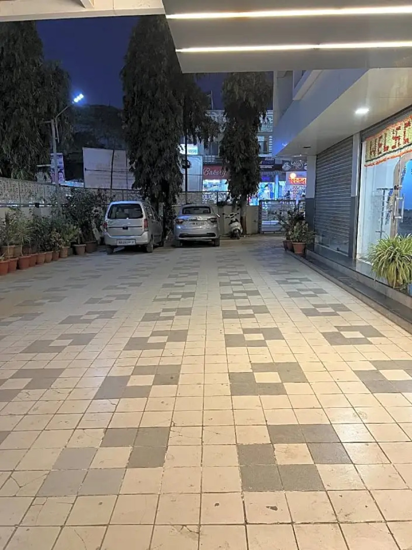 Hotel Niraj International