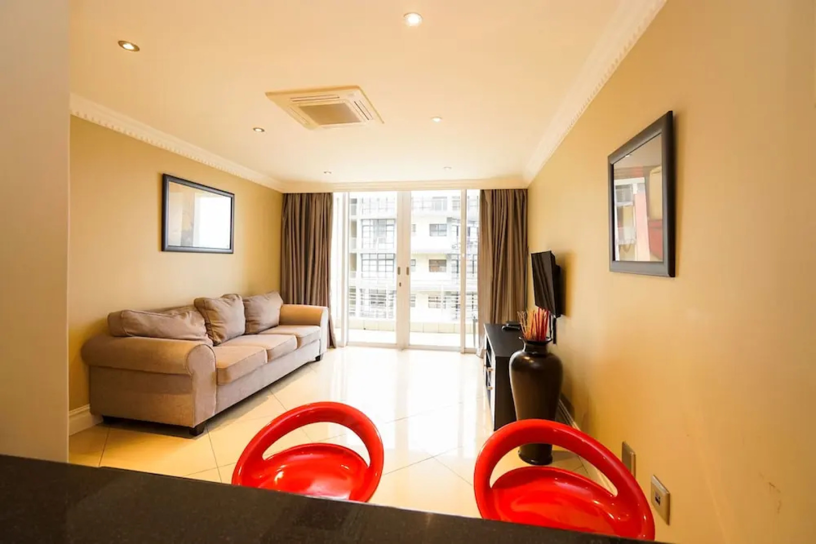 1 Bedroom Luxury Apartment