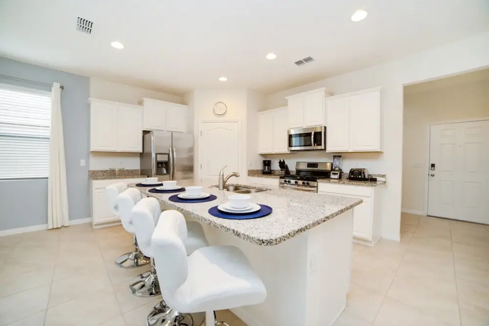 Oakshaddows Villa Windsor At Westside