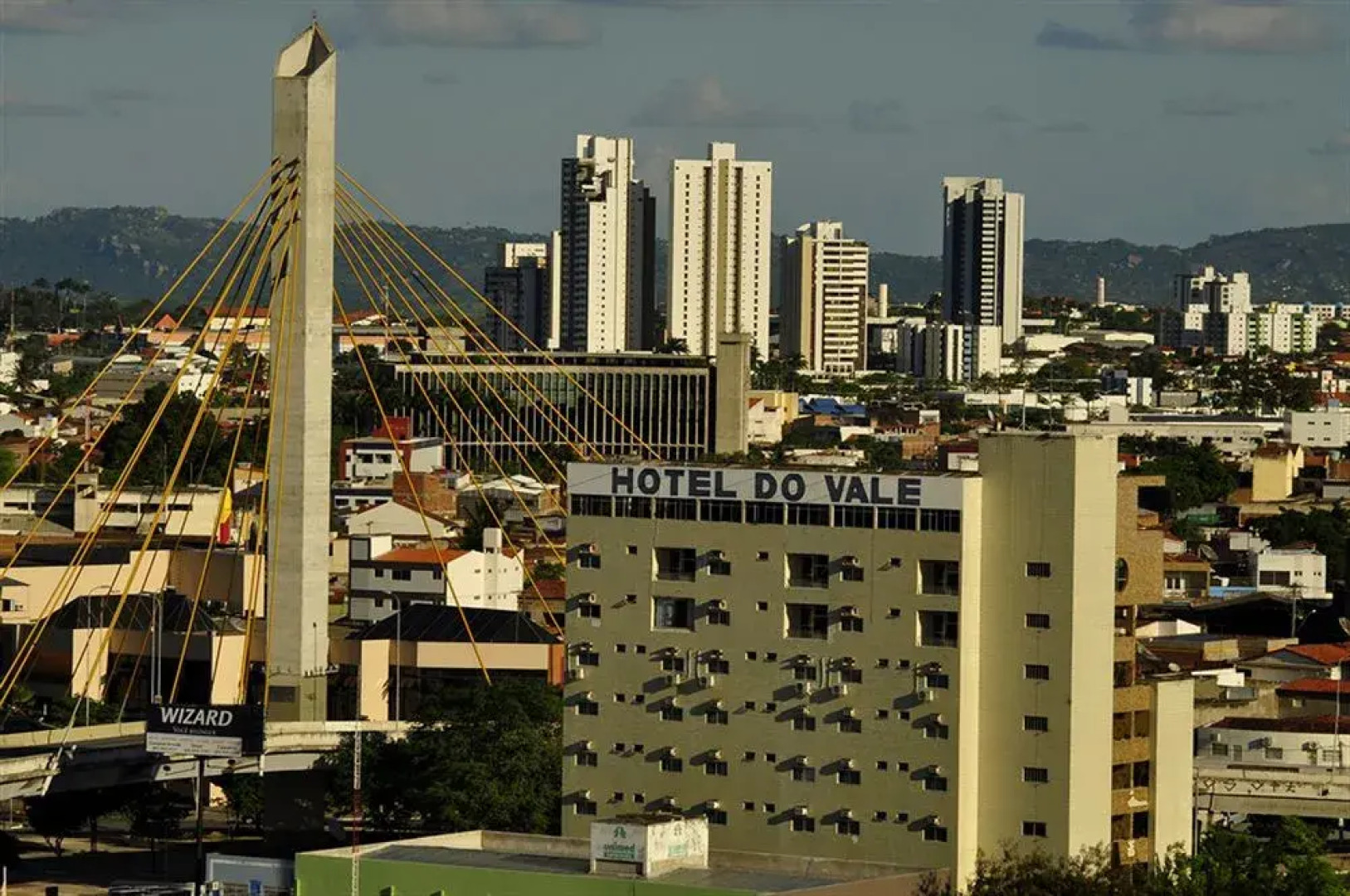 Hotel do Vale Express