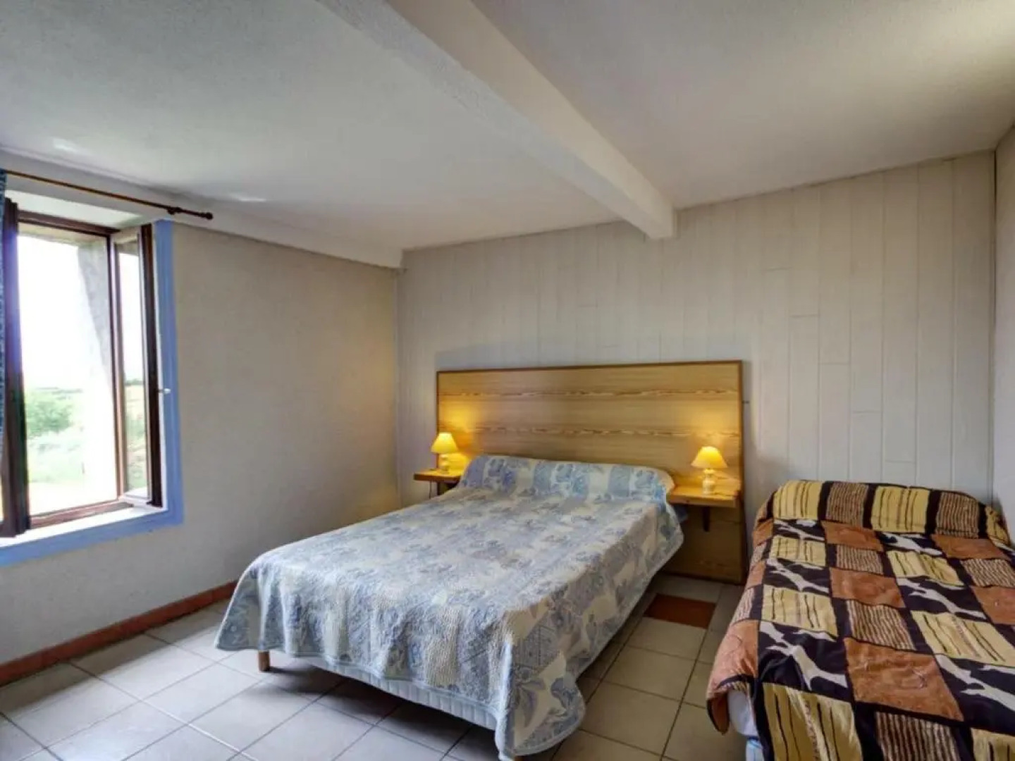 House Les vieilles cours