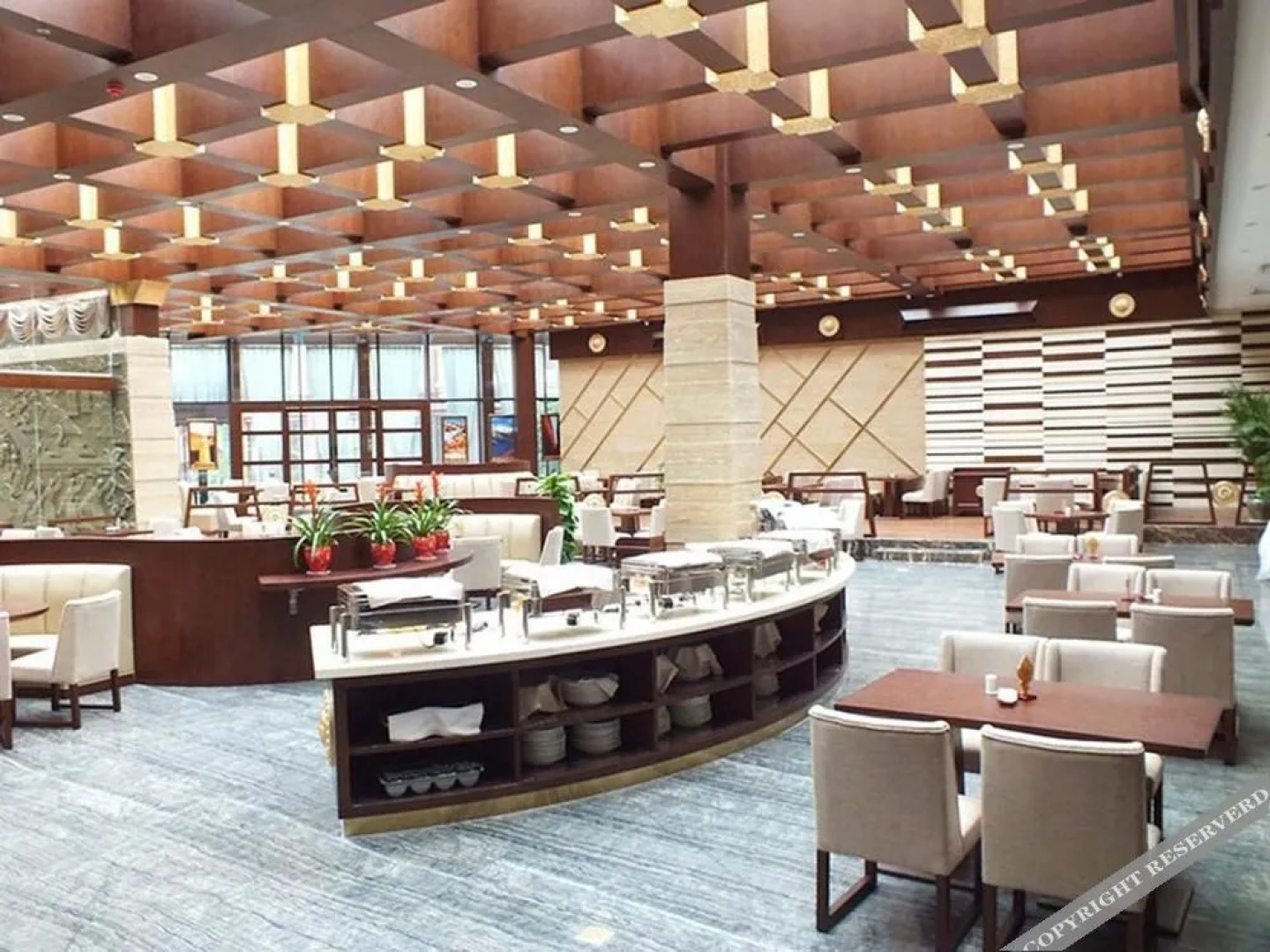 Jiuzhaigou Sanroyal International Hotel