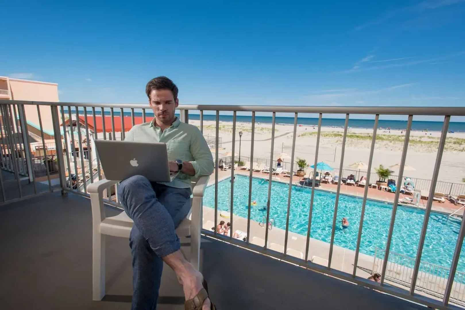 Reges Oceanfront Resort