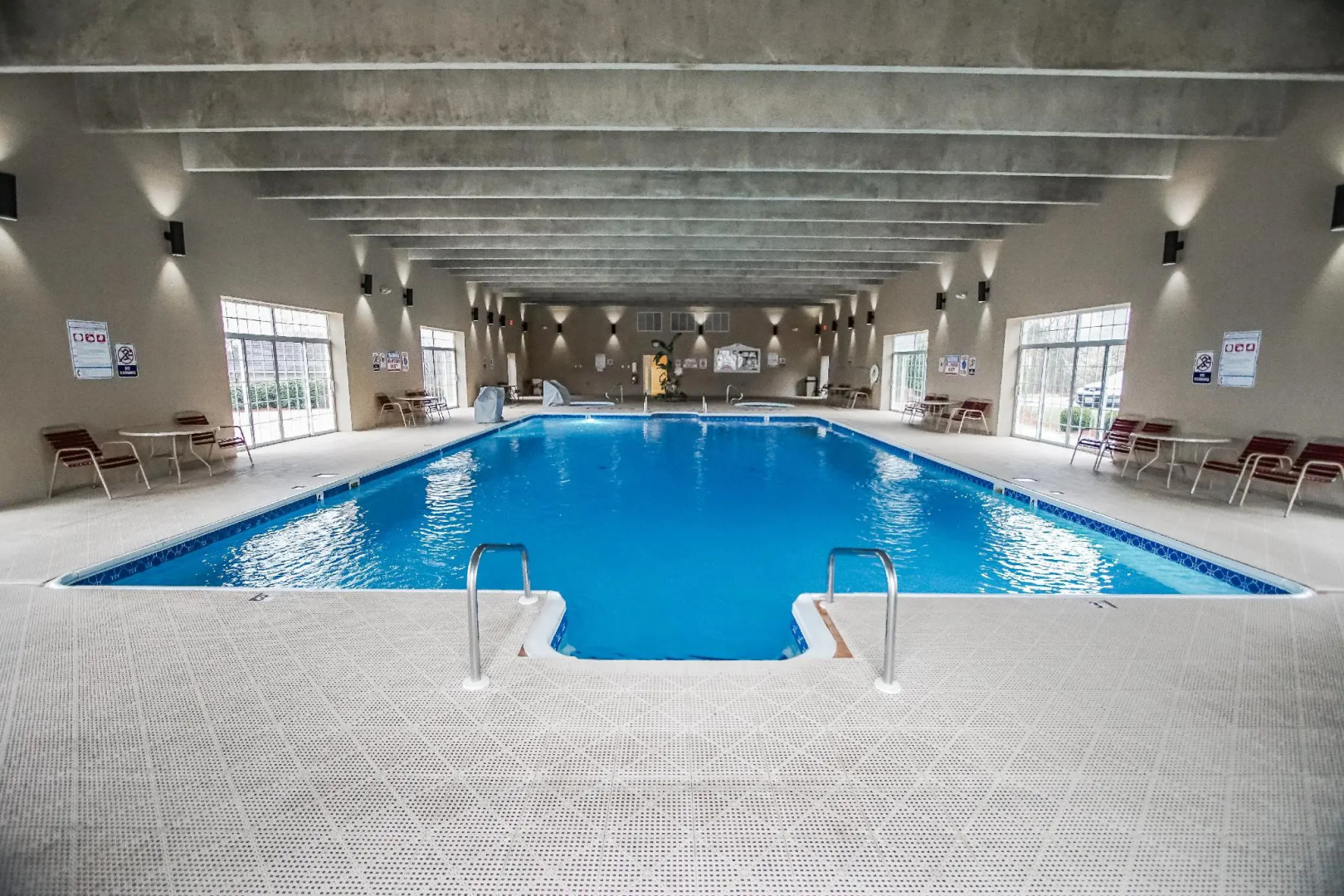 Surreys Grand Crowne Resort