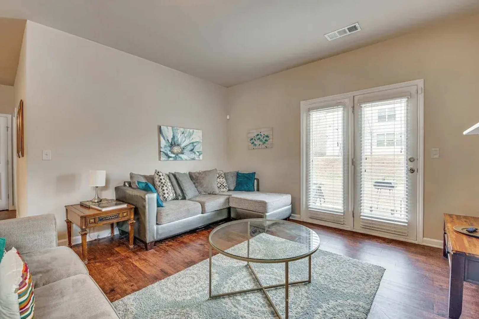 Spacious Atlanta Home w/ Yard & Charcoal Grill!