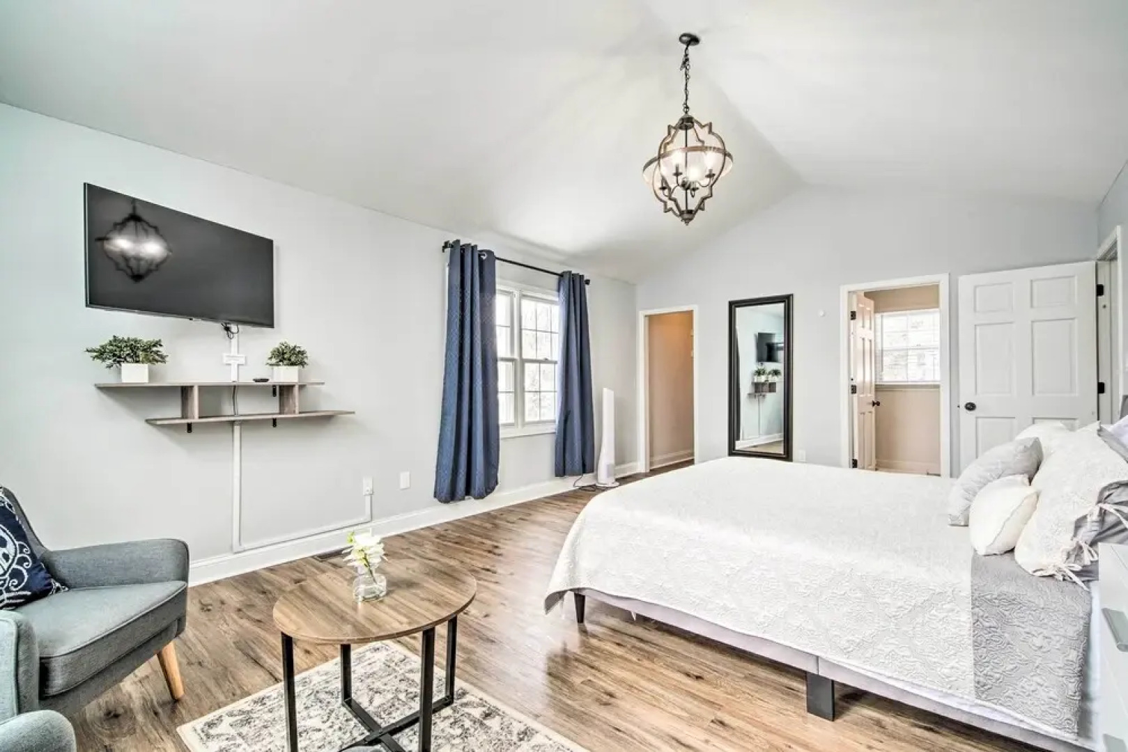 Lake Geneva Home With Grill < 2 Miles to Beach!