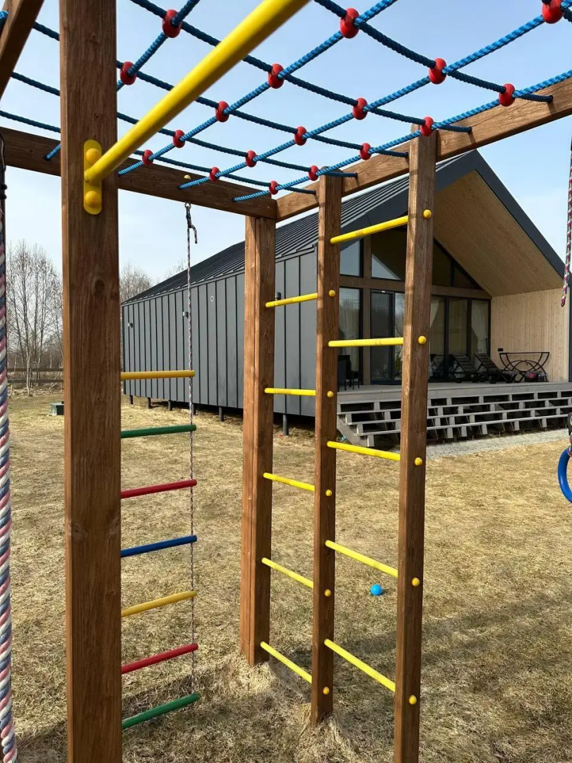 BarnHouse Village (БарнХаус Виллэдж)