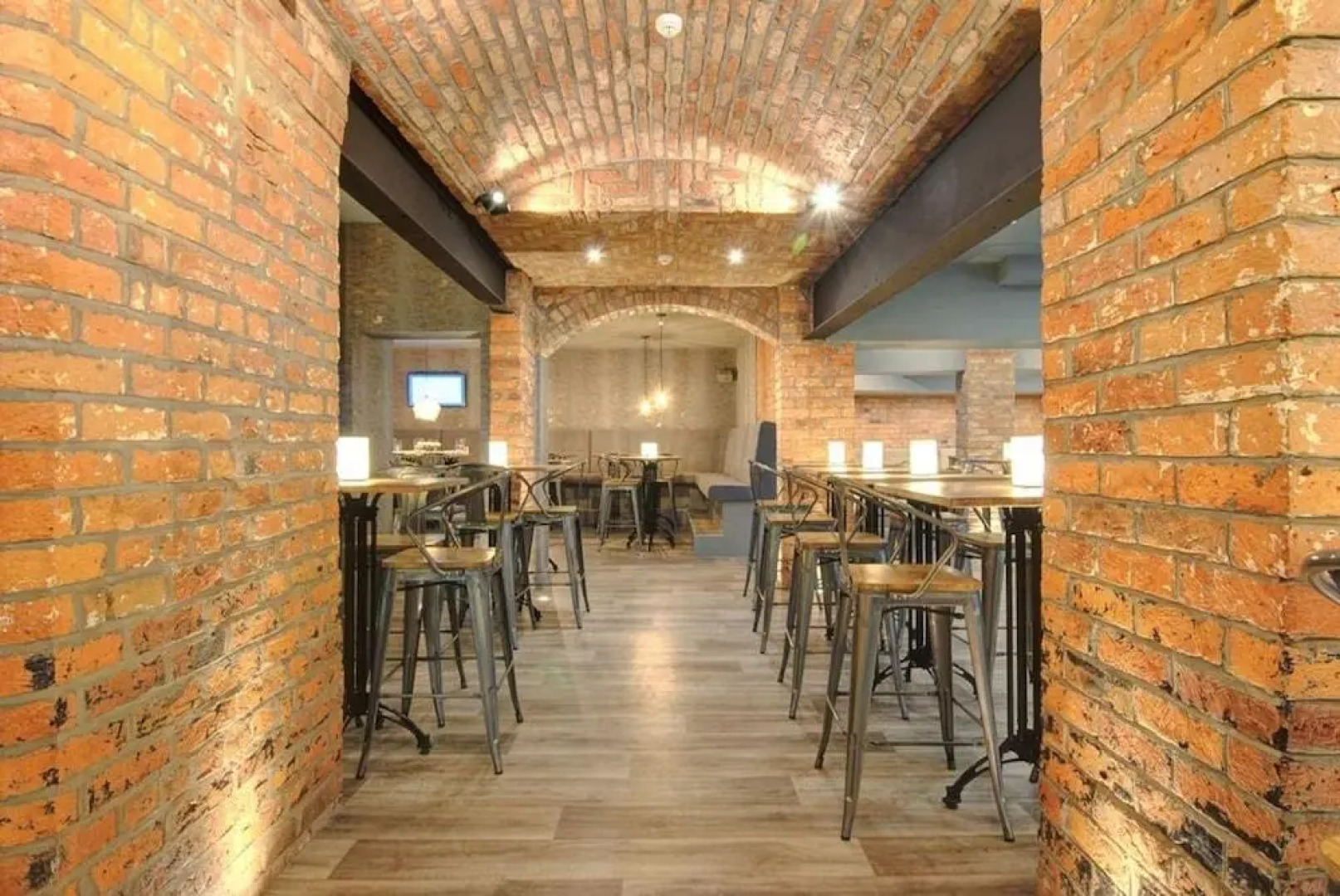 The Royal Hotel Crewe, A BRILLIANT Collection