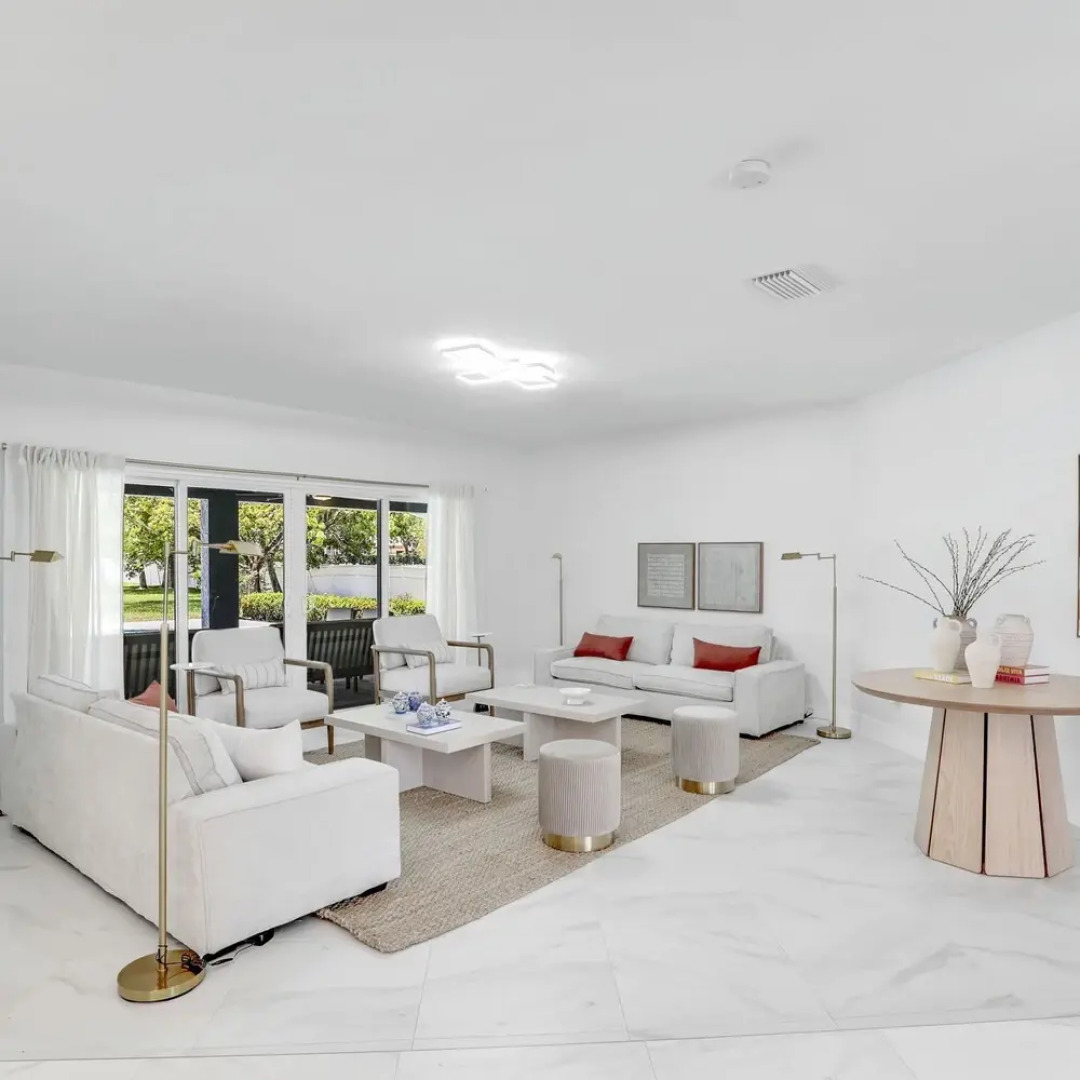 Luxury 6 000 Sqft Oasis Pool Sleeps 16