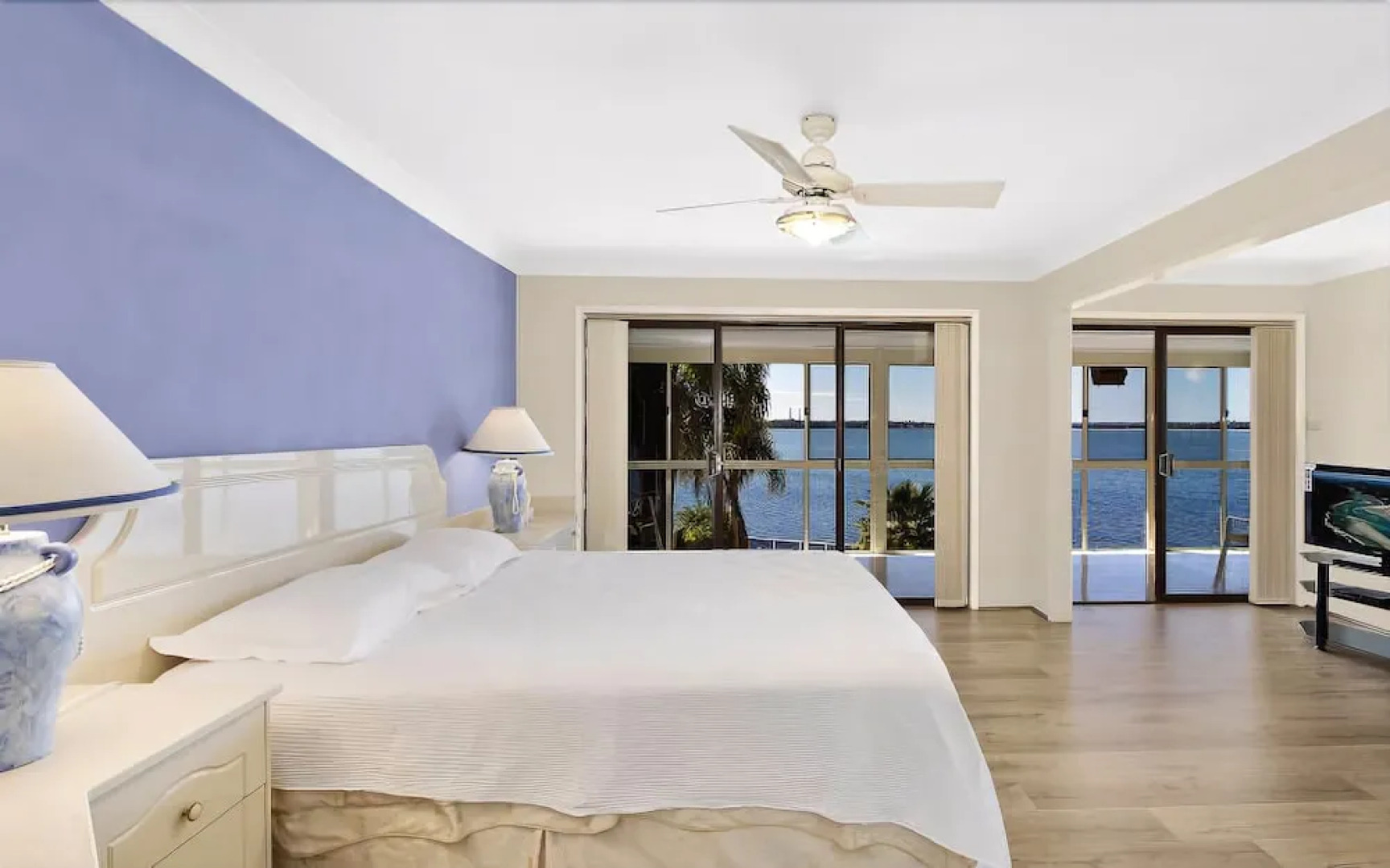 Toukley Waterfront House