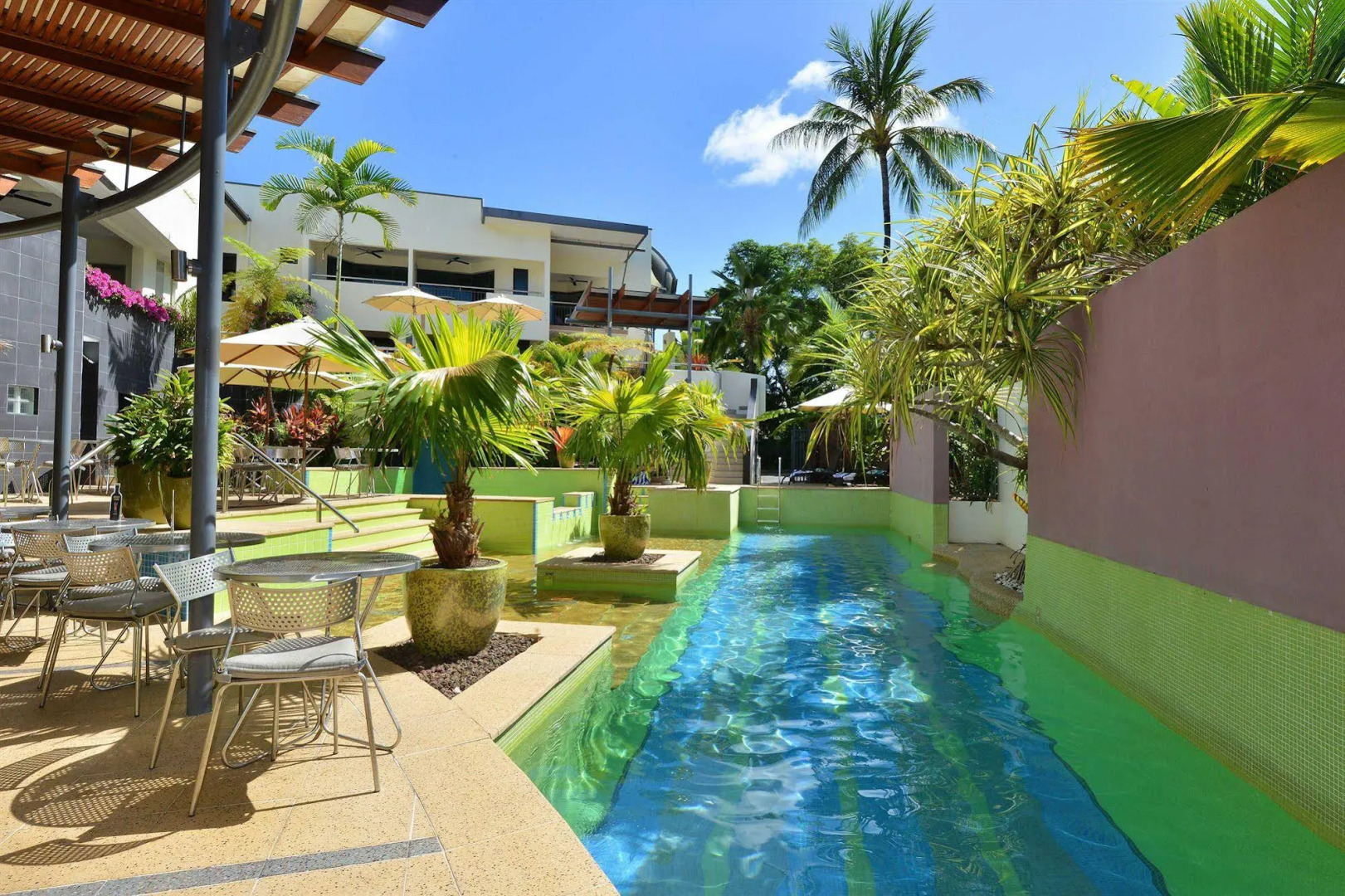 Seascape Holidays - Peninsula Apartments