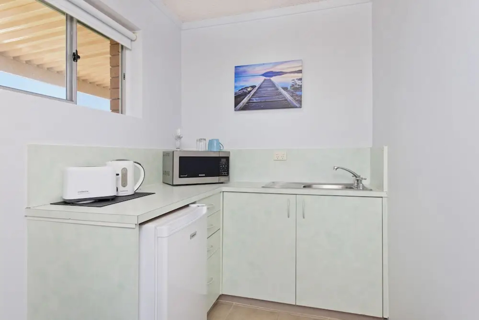 Haven Waters Motel & Apartments