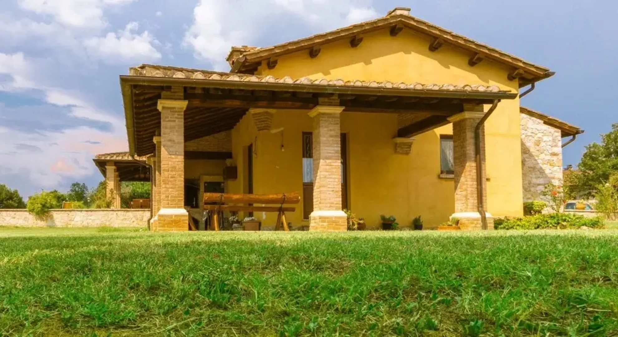 Villa With 3 Bedrooms in Montecampano, With Wonderful Mountain View, Private Pool, Furnished Garden