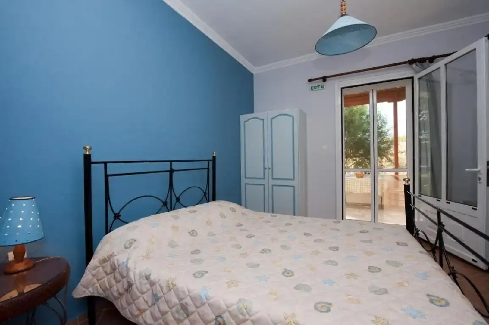 Zorbas Apartments Volissos