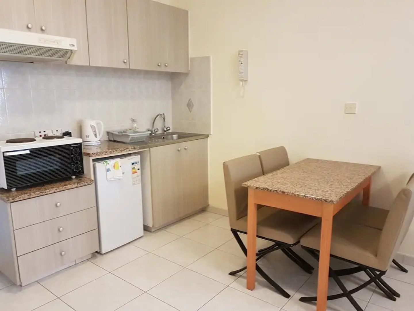 Tasiana Hotel Apartments Complex