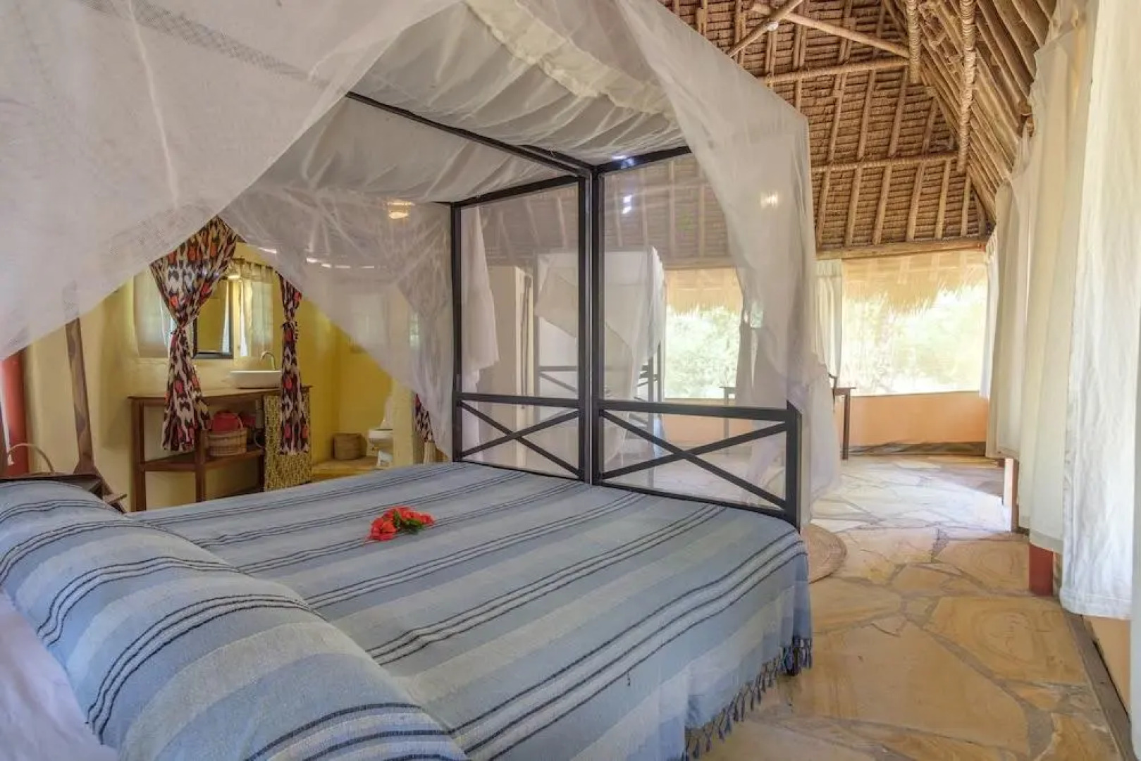 Mkoma Bay Tented Lodge